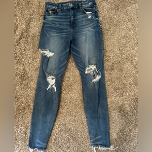 American Eagle dark was skinny jeans regular size 8